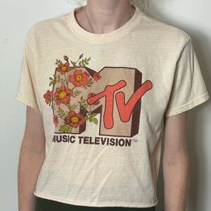 MTV Cropped T-Shirt